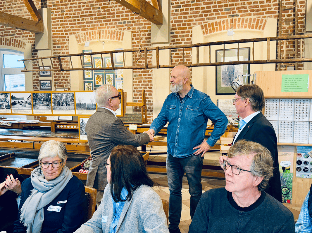 galerie-0724 Unternehmerfrühstück auf einem Traditions-Obsthof